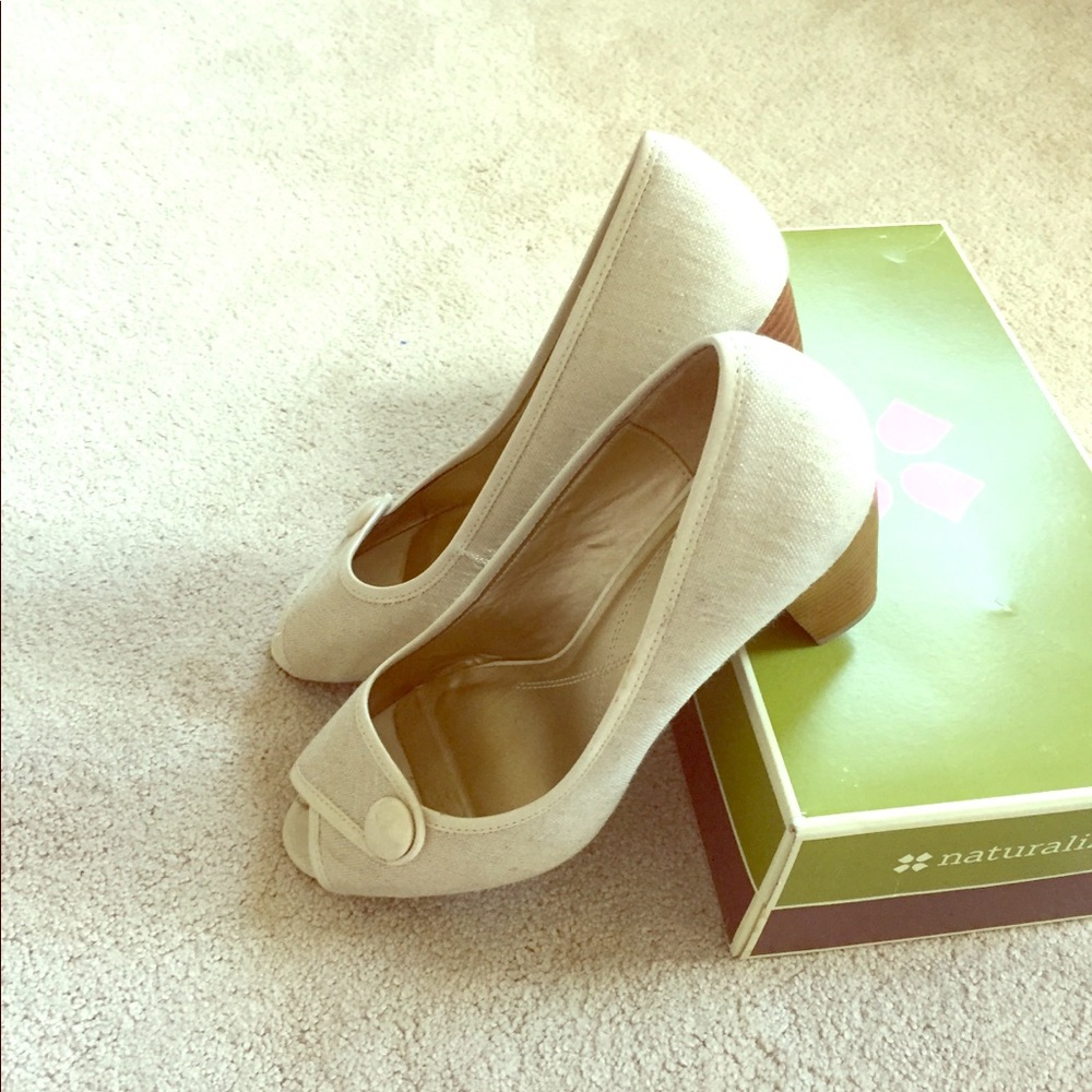 Naturalizer summer heels